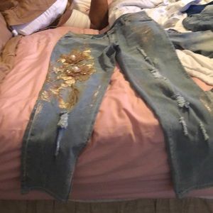 Jeans